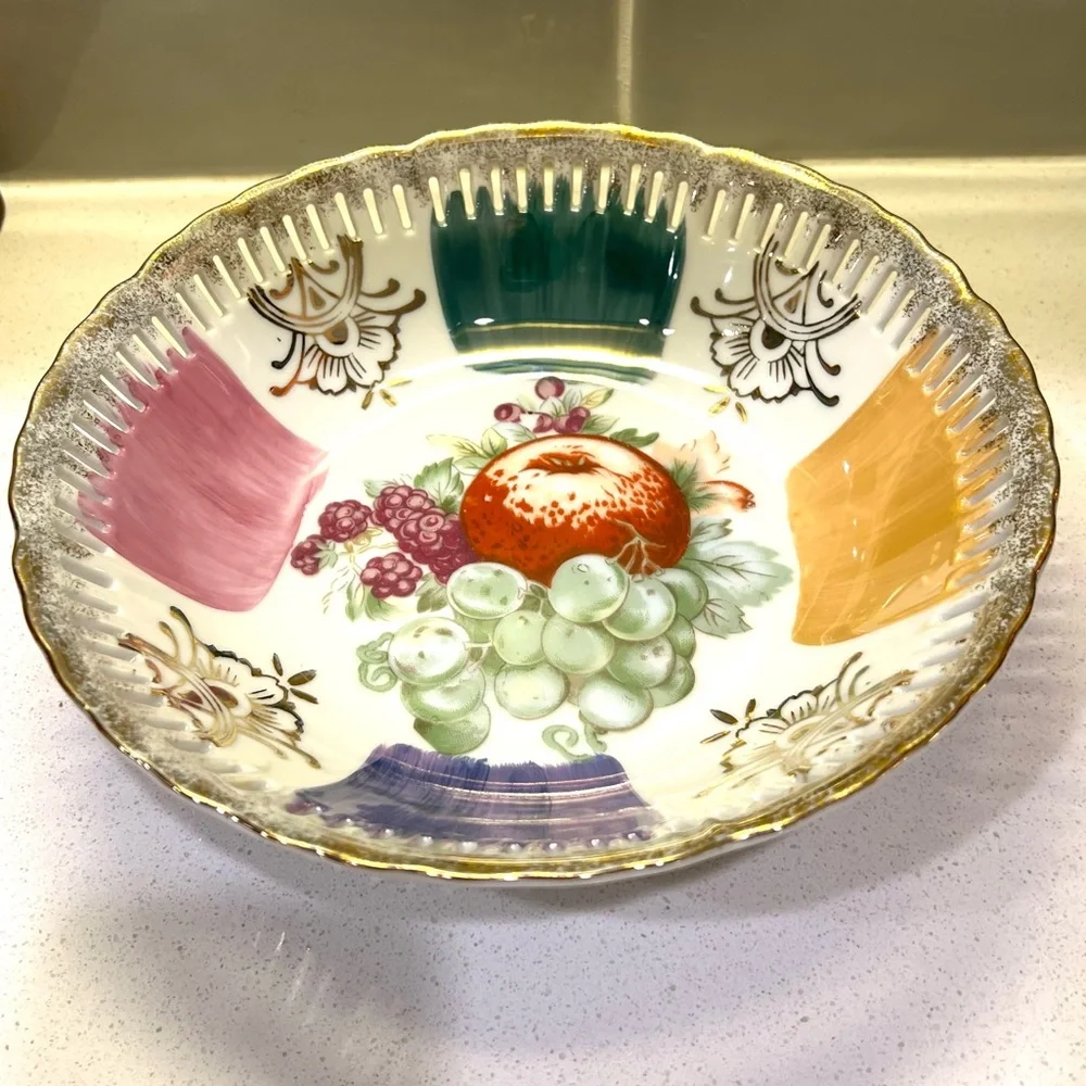 Hand-Painted Fruit Bowl Reticulated Pierced Rim Lusterware Made in Japan Vintage